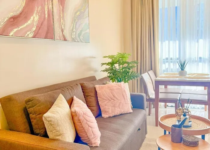 The Mactan Newtown 3*